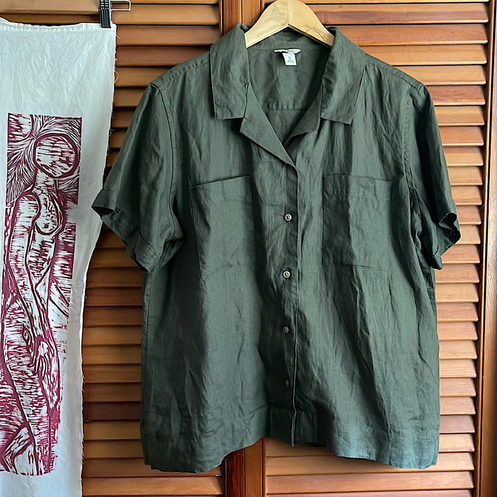 L.L. Bean NWT slub linen short sleeve top blouse